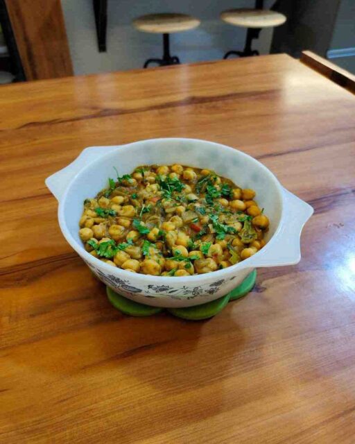 Warm up your plate with the bold, robust flavors of Punjabi Chole! This soul-warming chickpea curry pairs perfectly with bhature or rice. A timeless North Indian delicacy you'll crave again & again! 🌟🍛 #PunjabiChole #IndianFood #FoodieLife #FoodLovers #Foodstagram #FoodPhotography #HomeCooking #VegetarianRecipes #CookingTantra #thecookingtantra #NorthIndianCuisine #ChickpeaCurry #ComfortFood #AuthenticFlavors #RecipeOfTheDay #TastyEats

https://cookingtantra.com/punjabi-chole-recipe-a-bold-and-vibrant-chickpea-curry/?utm_source=instagram-business&utm_medium=jetpack_social