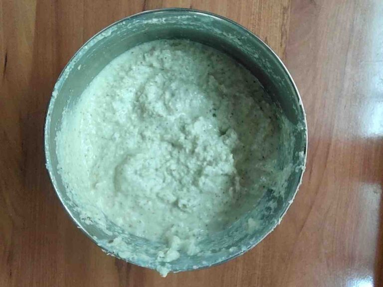 Avial Coconut Paste Avial Coconut paste made in grinder