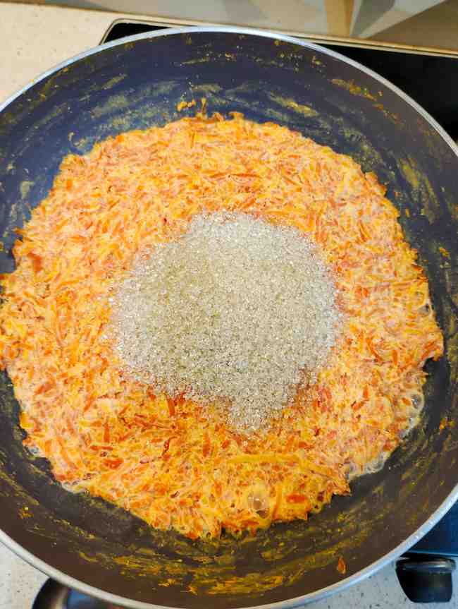 Add sugar Add sugar to the mixture